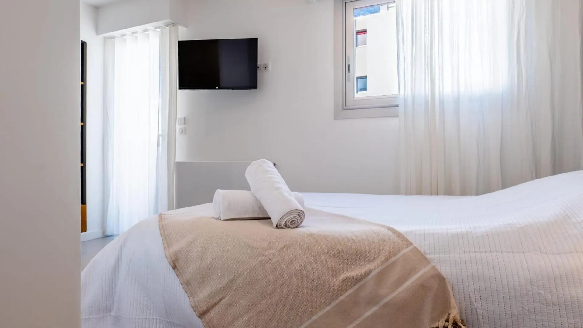 3-Bedroom Apartment Sea View Terrace And Parking Cannes Franciaország