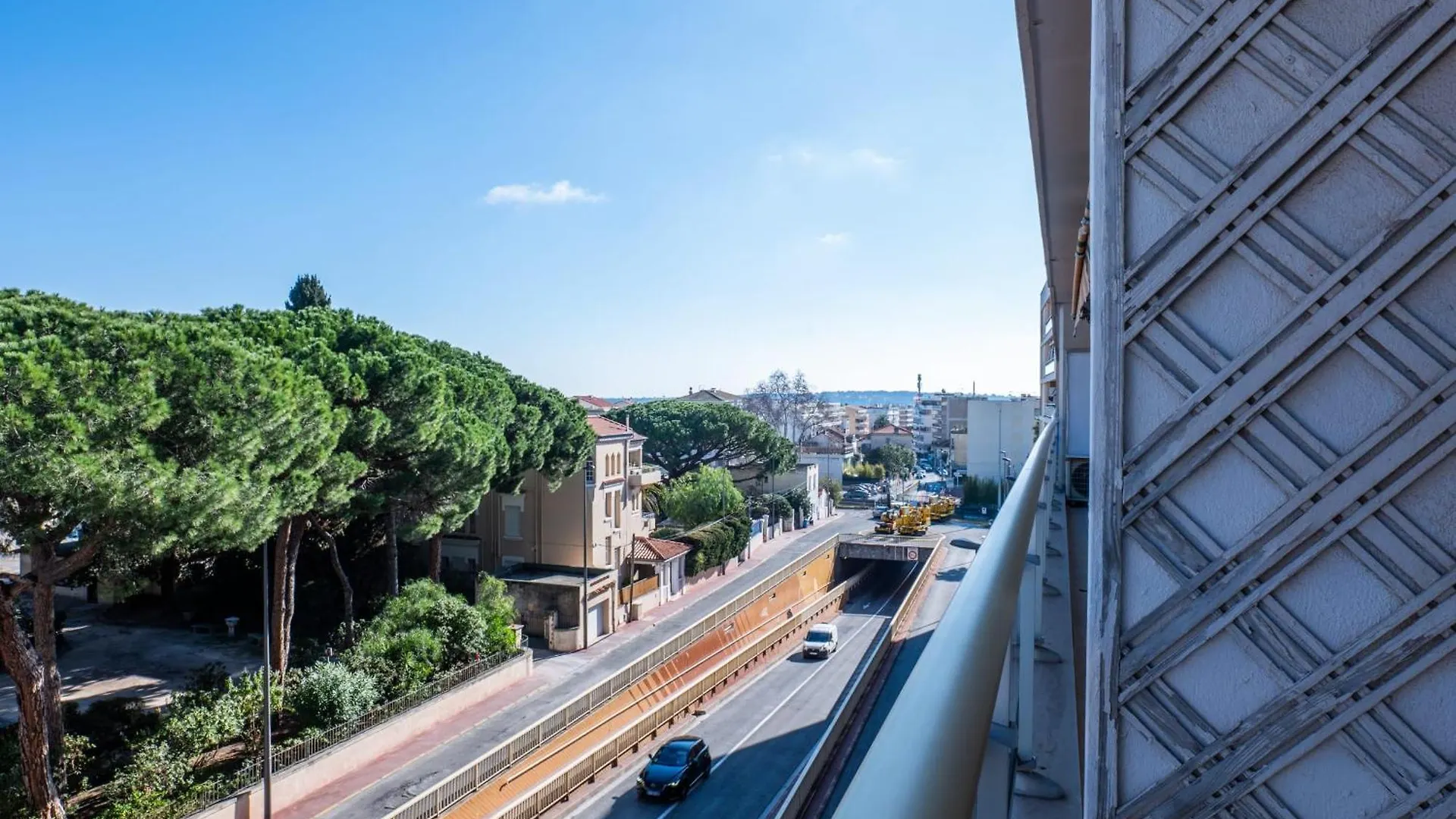 3-Bedroom Apartment Sea View Terrace And Parking Cannes Franciaország