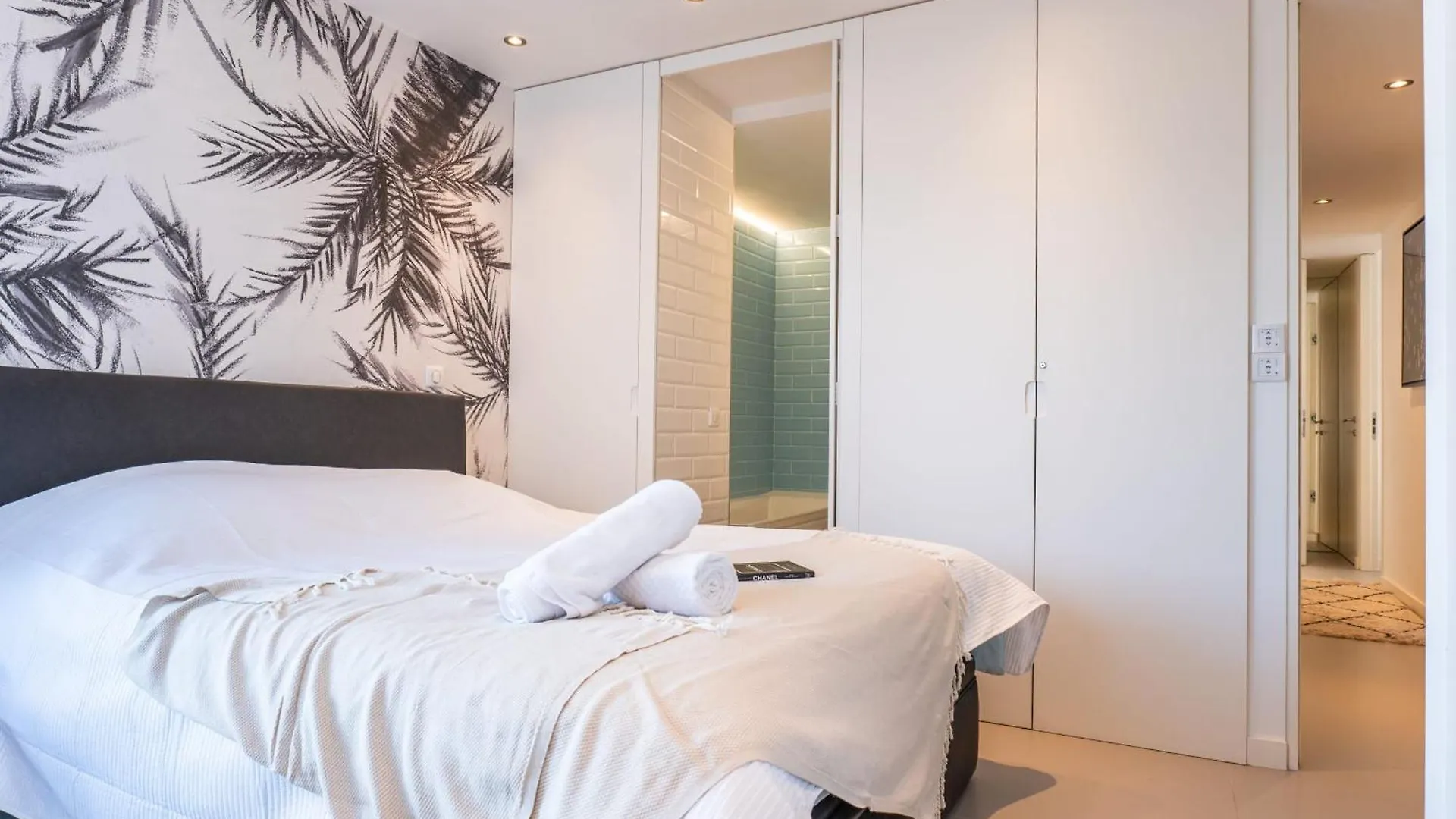 3-Bedroom Apartment Sea View Terrace And Parking Cannes France